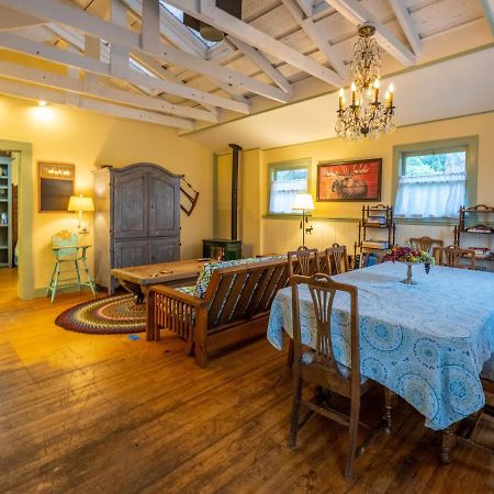 أستوريا Clementine'S Guest House & Vacation Rentals المظهر الخارجي الصورة