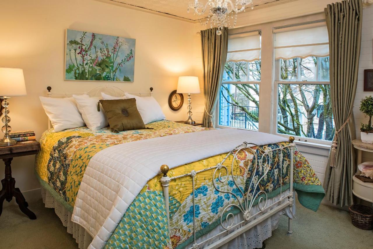 أستوريا Clementine'S Guest House & Vacation Rentals المظهر الخارجي الصورة