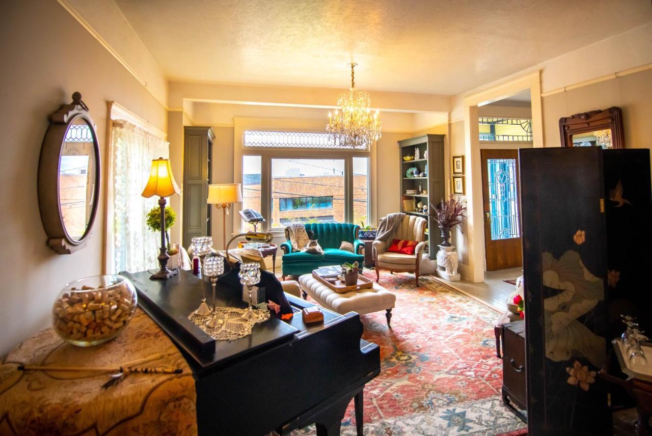 أستوريا Clementine'S Guest House & Vacation Rentals المظهر الخارجي الصورة