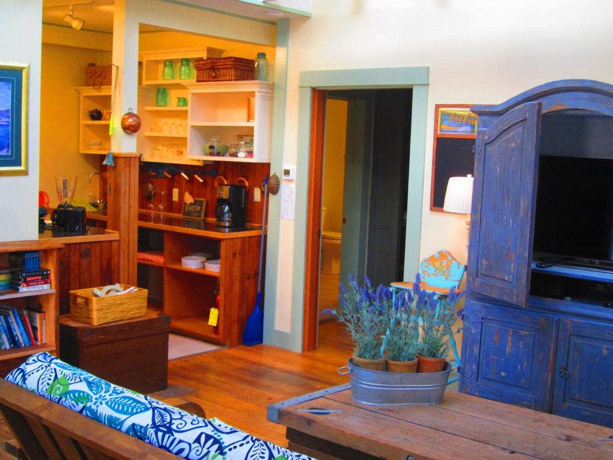 أستوريا Clementine'S Guest House & Vacation Rentals المظهر الخارجي الصورة