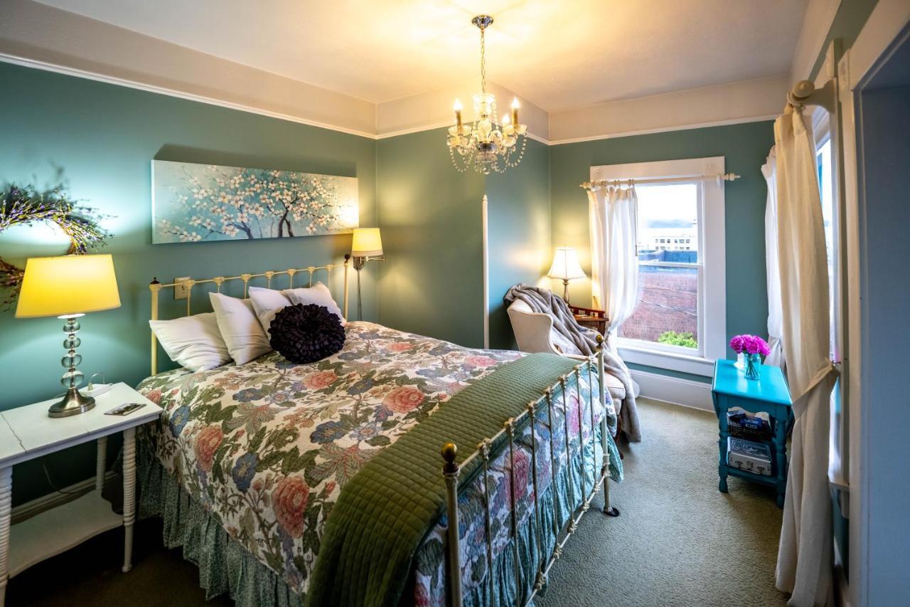أستوريا Clementine'S Guest House & Vacation Rentals المظهر الخارجي الصورة
