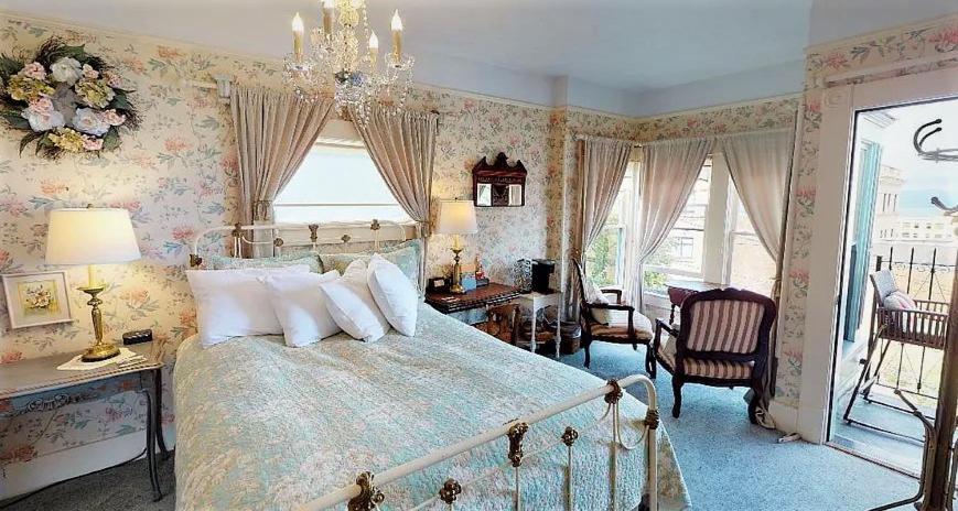 أستوريا Clementine'S Guest House & Vacation Rentals المظهر الخارجي الصورة